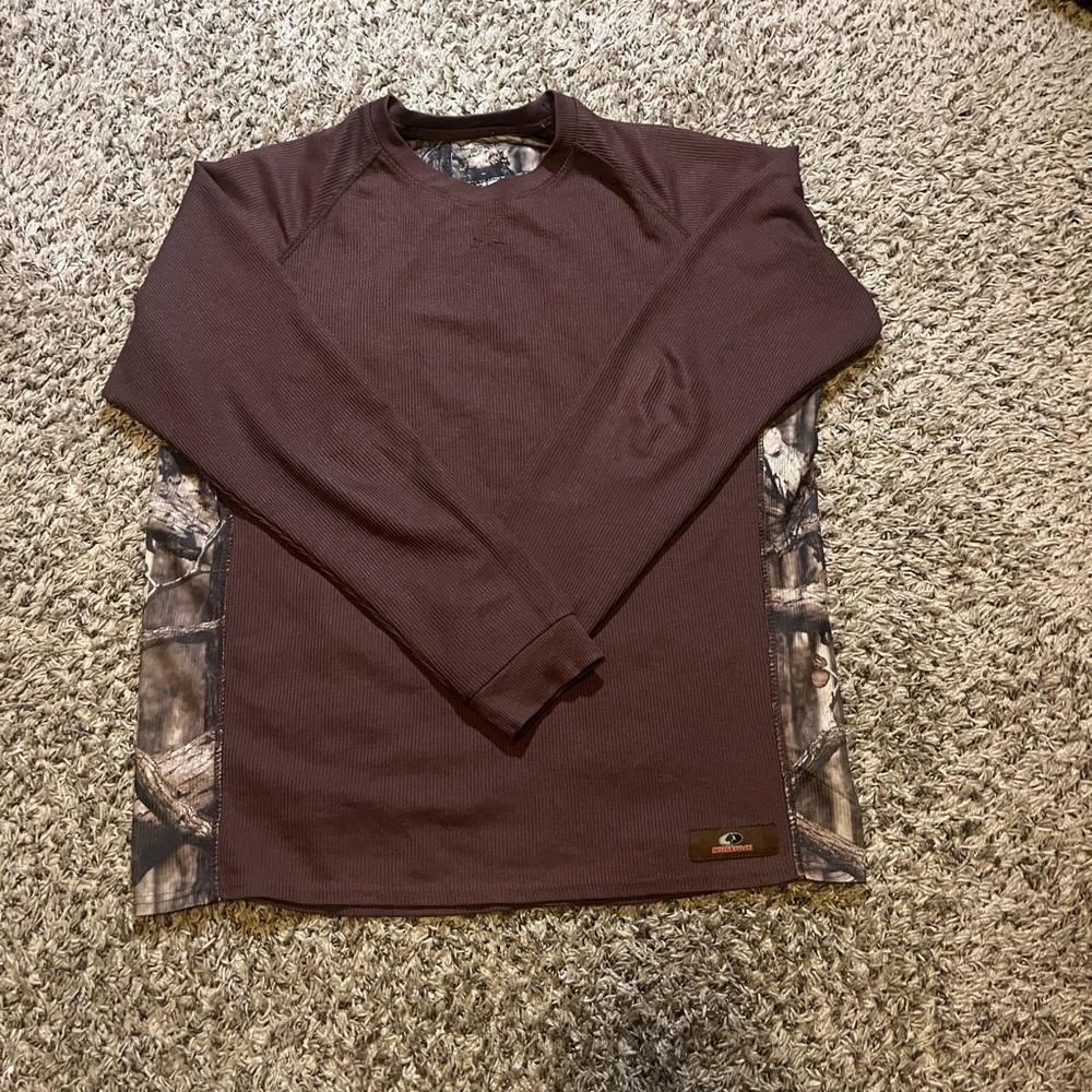 Mossy oak Camo/brown long sleeve, Large